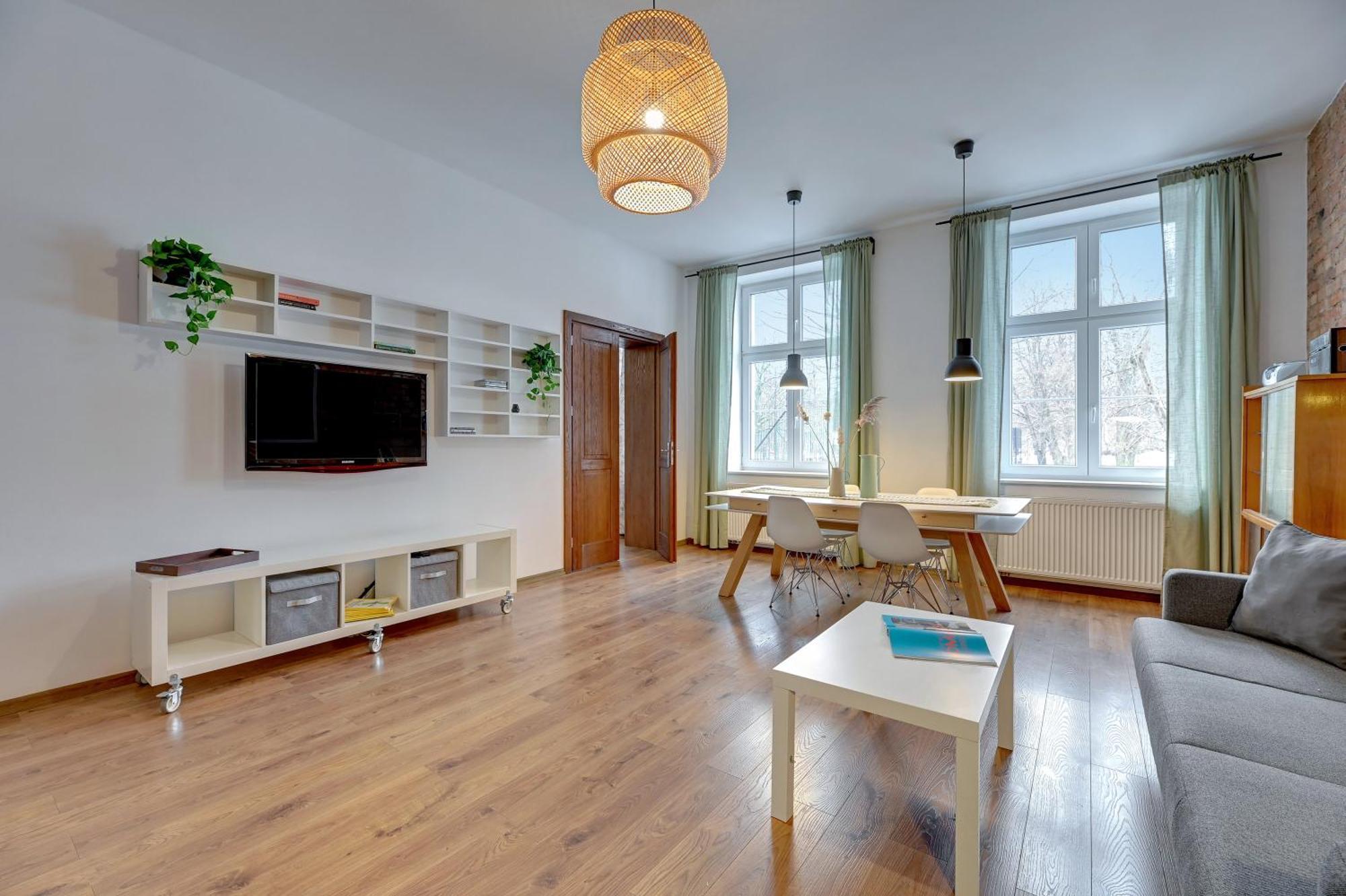 Center, Art House & Family By Downtown Leilighet *