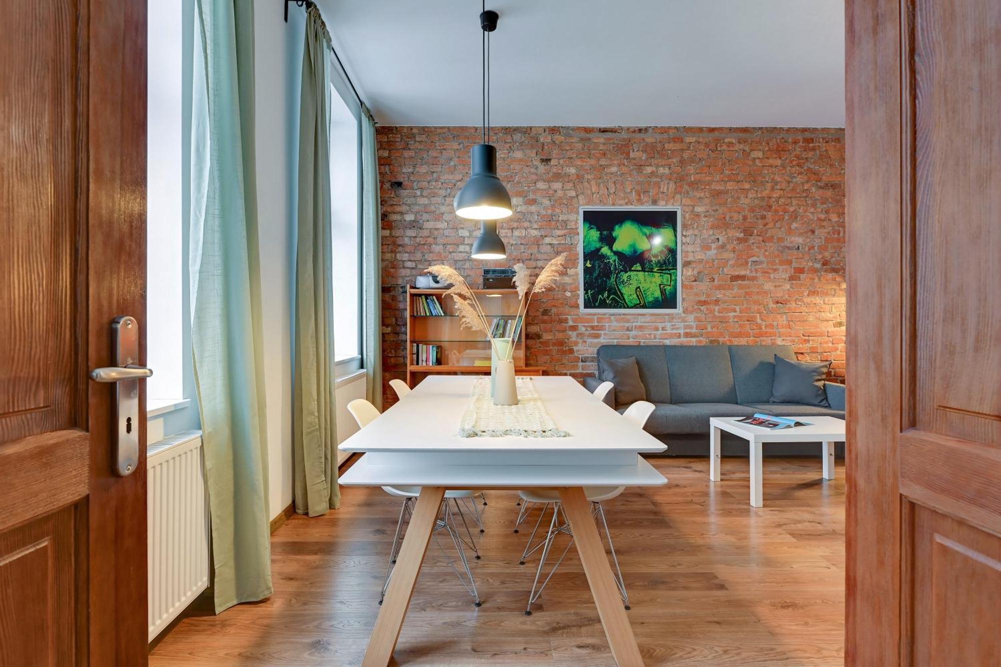 Center, Art House & Family By Downtown Leilighet *